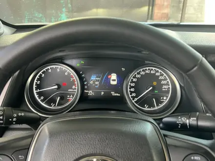 Toyota Camry 2018 года за 12 700 000 тг. в Алматы – фото 7