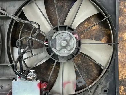 Вентилятор охлаждения TOYOTA 3.5 2GR-FE за 25 000 тг. в Алматы