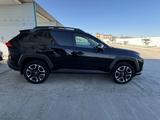 Toyota RAV4 2021 года за 11 500 000 тг. в Актау – фото 5