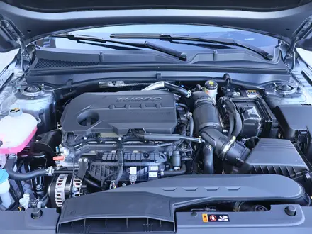 Kia K5 Luxe 2026 года за 12 990 000 тг. в Астана – фото 27