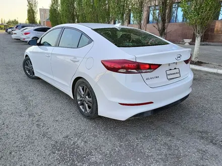 Hyundai Elantra 2018 года за 5 200 000 тг. в Актобе – фото 5