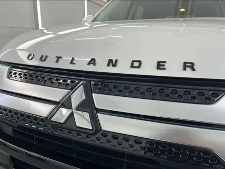 Mitsubishi Outlander 2023 года за 10 900 000 тг. в Астана – фото 6