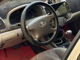 Toyota Camry 2002 годаүшін4 100 000 тг. в Алматы – фото 5