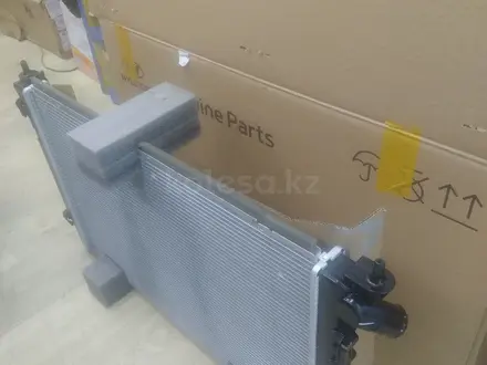 Радиатор вентилятор за 5 000 тг. в Алматы