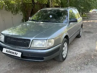 Audi 100