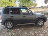 Chevrolet Niva 2014 года за 2 700 000 тг. в Чапаев – фото 4