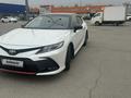 Toyota Camry 2021 года за 14 200 000 тг. в Алматы – фото 3