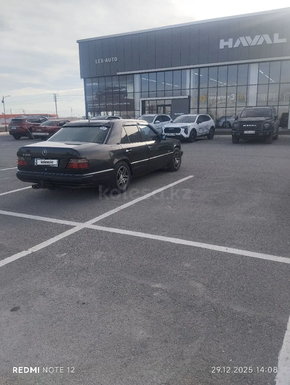 Mercedes-Benz E-Class, 1990
