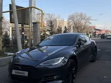 Tesla Model S, 2020