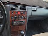 Mercedes-Benz E 320 2001 годаүшін5 300 000 тг. в Кызылорда – фото 2