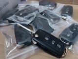 Ключ с пультом за 9 000 тг. в Алматы