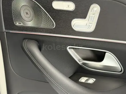 Mercedes-Benz GLS 450 2023 года за 68 000 000 тг. в Алматы – фото 19