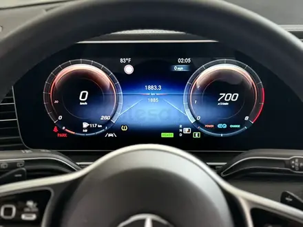 Mercedes-Benz GLS 450 2023 года за 68 000 000 тг. в Алматы – фото 23