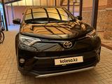 Toyota RAV4 2016 годаүшін12 000 000 тг. в Астана