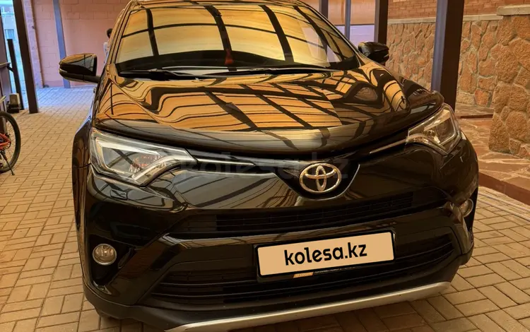 Toyota RAV4 2016 годаүшін12 000 000 тг. в Астана