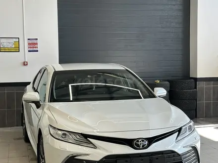 Toyota Camry 2021 года за 16 100 000 тг. в Караганда – фото 5