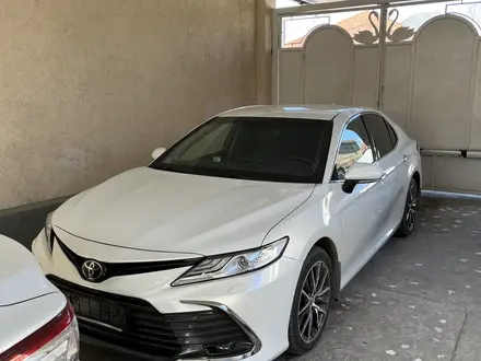 Toyota Camry 2021 года за 16 100 000 тг. в Караганда – фото 8