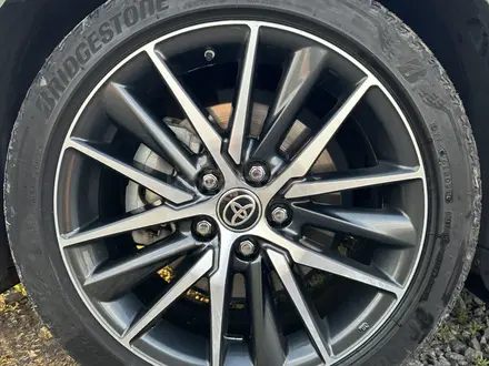 Toyota Camry 2021 года за 16 100 000 тг. в Караганда – фото 21