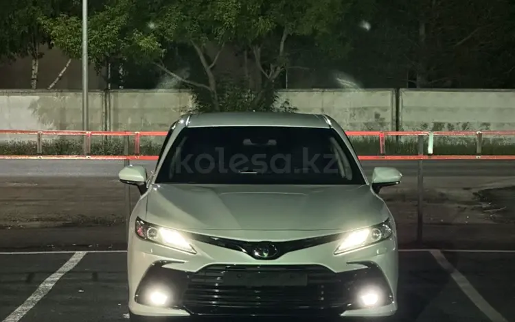 Toyota Camry 2021 годаүшін16 100 000 тг. в Караганда