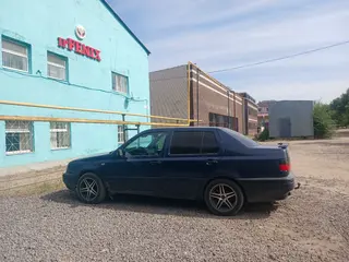 Volkswagen Vento