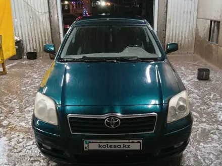 Toyota Avensis 2004 года за 4 500 000 тг. в Астана – фото 5
