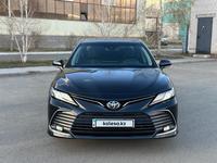 Toyota Camry 2023 года за 15 200 000 тг. в Уральск