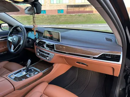 BMW 740 2017 года за 32 000 000 тг. в Костанай – фото 25