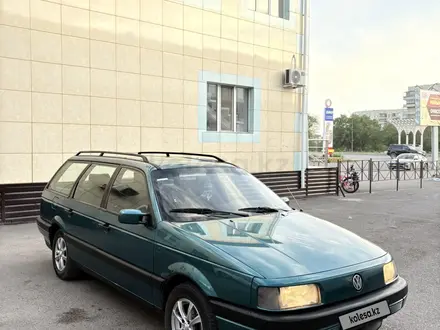 Volkswagen Passat 1991 года за 1 870 000 тг. в Караганда – фото 2