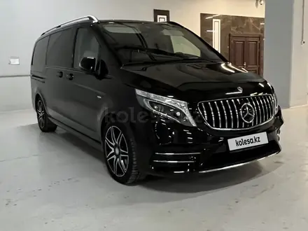 Mercedes-Benz V 250 2017 года за 29 000 000 тг. в Астана – фото 16