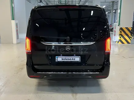 Mercedes-Benz V 250 2017 года за 29 000 000 тг. в Астана – фото 26