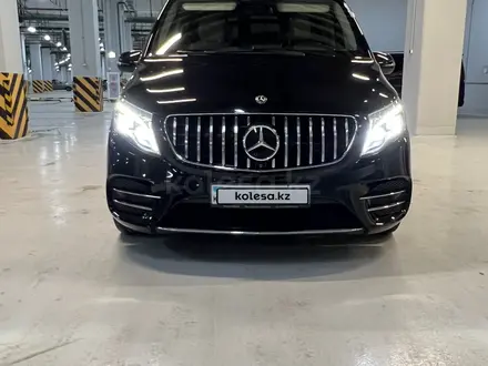 Mercedes-Benz V 250 2017 года за 29 000 000 тг. в Астана – фото 29