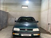 Volkswagen Golf 1997 годаүшін1 200 000 тг. в Тараз