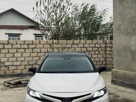 Toyota Camry 2020 года за 9 500 000 тг. в Жанаозен – фото 8