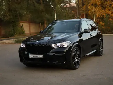 BMW X5 2020 года за 39 990 000 тг. в Алматы – фото 18