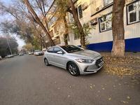Hyundai Elantra 2018 года за 8 000 000 тг. в Уральск