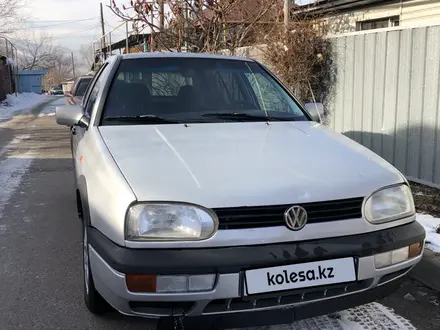 Volkswagen Golf 1995 года за 1 800 000 тг. в Алматы – фото 5