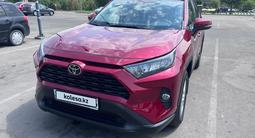 Toyota RAV4 2021 года за 14 700 000 тг. в Алматы