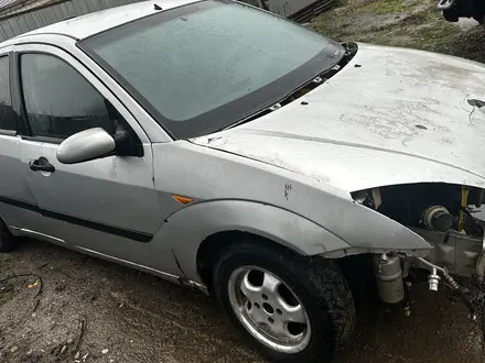 Ford Focus 2001 года за 10 000 тг. в Актобе – фото 2