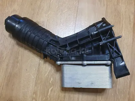 Масляный стакан бу бмв b58 б58 кузова g05 g06 g07 g09 g60 g70 g45 g20 g21 за 200 000 тг. в Алматы – фото 2