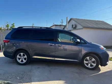 Toyota Sienna 2014 года за 8 000 000 тг. в Атырау – фото 3