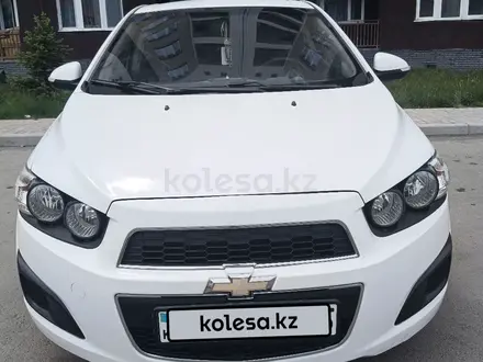 Chevrolet Aveo 2014 года за 3 500 000 тг. в Алматы – фото 2