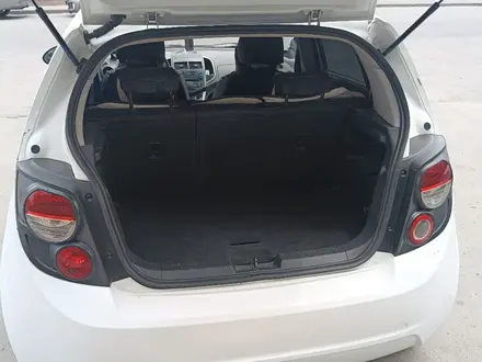Chevrolet Aveo 2014 года за 3 500 000 тг. в Алматы – фото 9