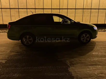 Skoda Rapid 2013 года за 4 000 000 тг. в Петропавловск – фото 12