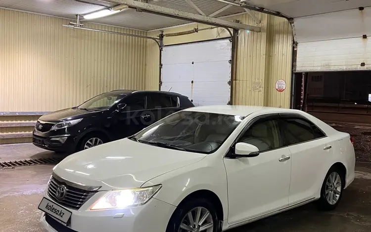 Toyota Camry 2014 годаүшін8 500 000 тг. в Атырау