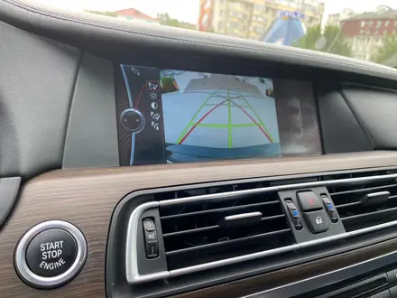 BMW 750 2012 года за 15 000 000 тг. в Астана – фото 14