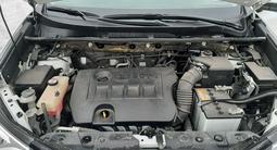 Toyota RAV4 2018 года за 13 500 000 тг. в Семей – фото 4