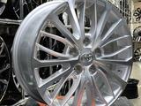 CAMRY на 16 НОВЫЕ ДИСКИ за 170 000 тг. в Астана
