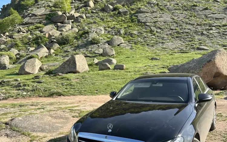 Mercedes-Benz E 200 2016 годаүшін10 000 000 тг. в Астана