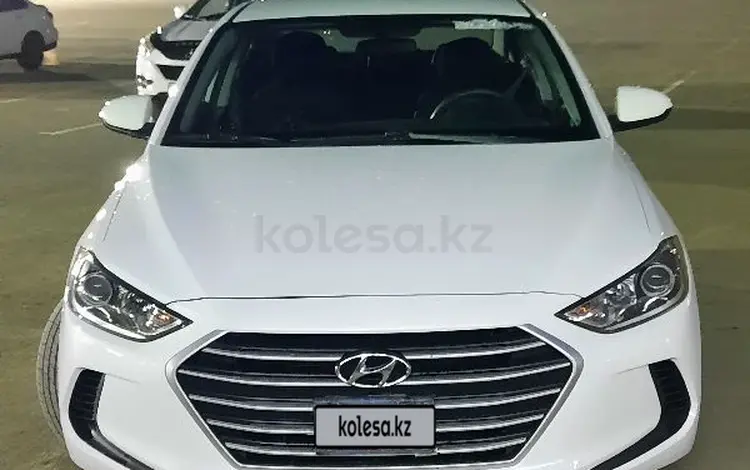 Hyundai Elantra 2016 годаүшін5 399 999 тг. в Актау