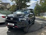 Toyota Hilux 2022 годаfor32 000 000 тг. в Жезказган